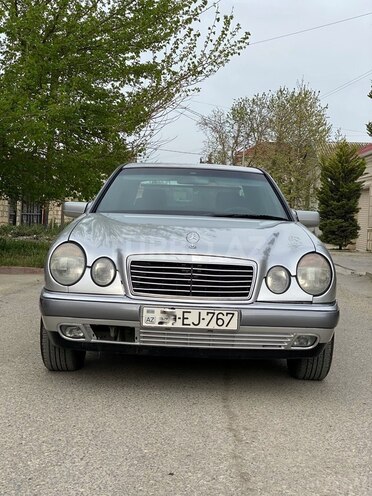 Mercedes E 230 1997, 350,000 km - 2.3 l - Bakı