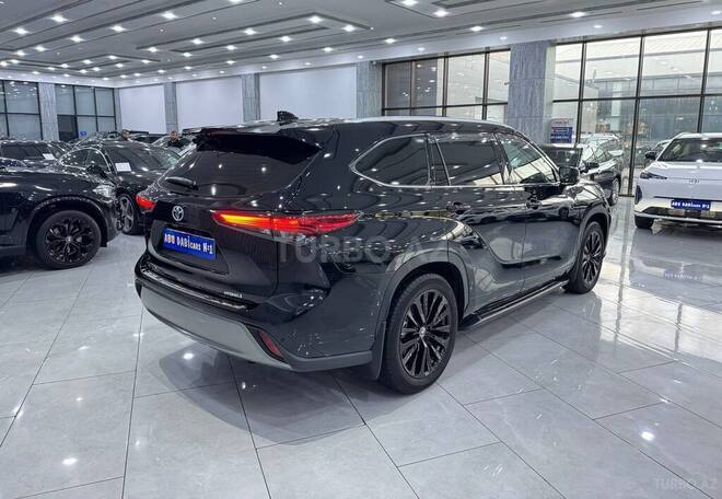 Toyota Highlander 2024, 31,200 km - 2.5 l - Bakı