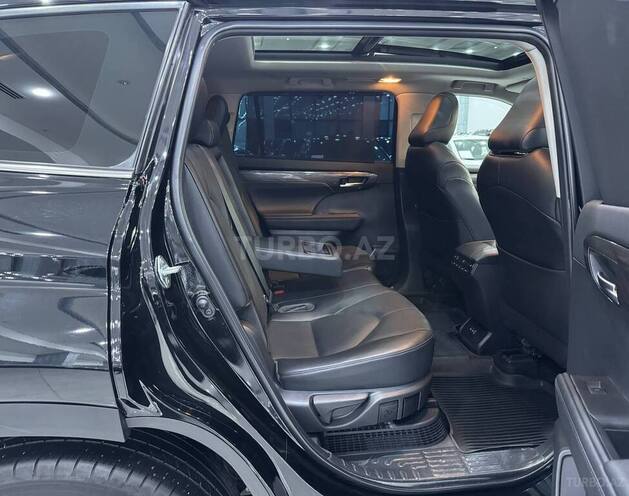 Toyota Highlander 2024, 31,200 km - 2.5 l - Bakı