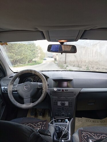 Opel Astra 2006, 364,000 km - 1.3 l - Bakı
