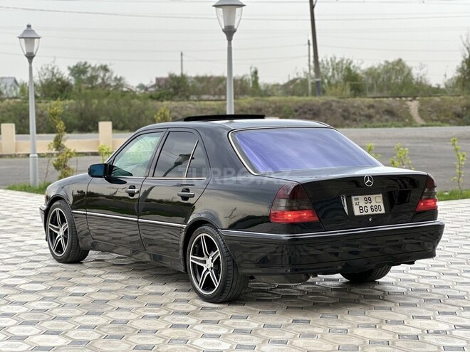 Mercedes C 230 1998, 432,000 km - 2.3 l - Saatlı