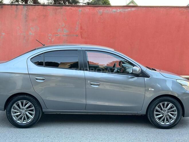 Mitsubishi Attrage 2015, 210,000 km - 1.2 л - Bakı