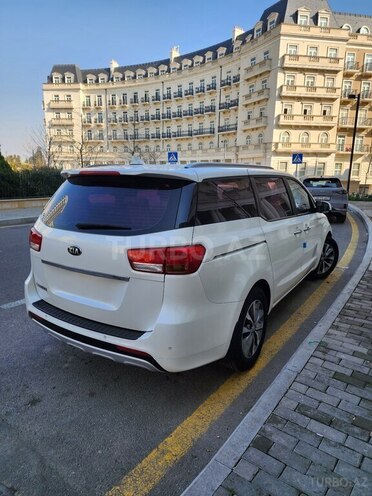 Kia Carnival 2016, 240,500 km - 2.2 l - Bakı