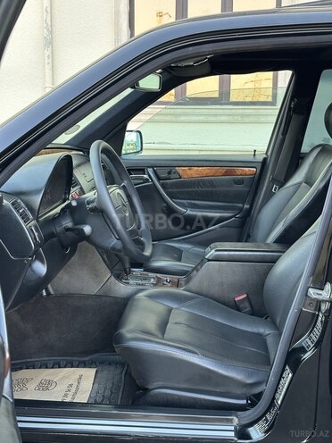 Mercedes C 230 1998, 432,000 km - 2.3 l - Saatlı