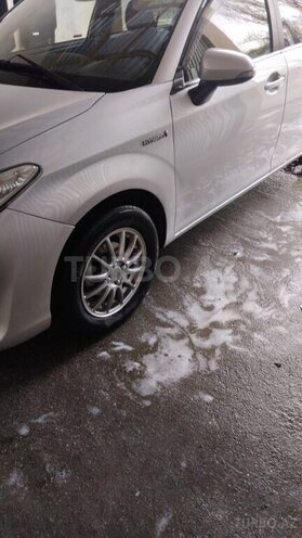 Toyota Corolla Fielder 2015, 200,000 km - 1.5 l - Bakı