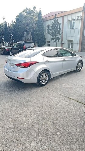 Hyundai Elantra 2015, 143,232 km - 1.8 l - Bakı