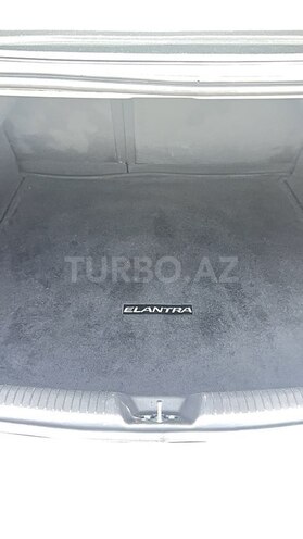 Hyundai Elantra 2015, 143,232 km - 1.8 l - Bakı