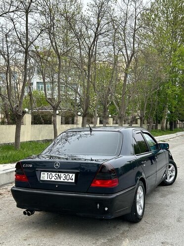 Mercedes C 180 1993, 124,456 km - 1.8 л - Şəki