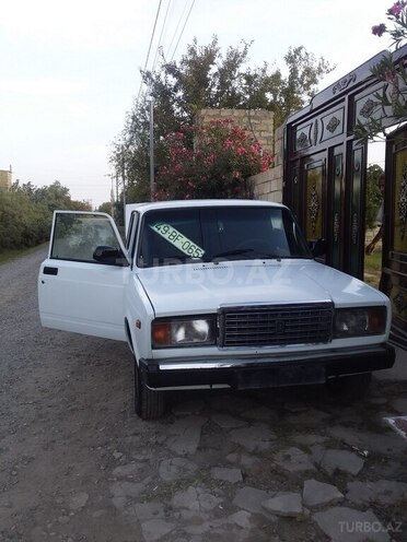LADA (VAZ) 2107 2003, 24,438 km - 1.6 l - Saatlı