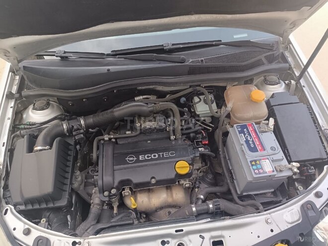 Opel Astra 2009, 243,000 km - 1.4 l - Bakı