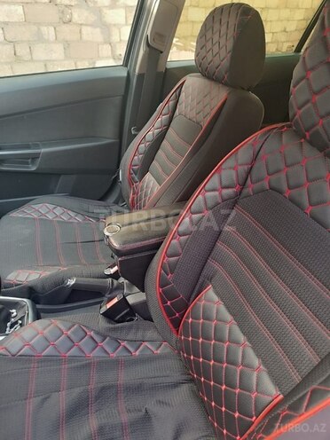 Opel Astra 2009, 243,000 km - 1.4 l - Bakı