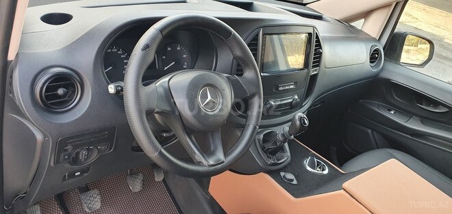 Mercedes Vito 2016, 195,000 km - 2.2 l - Bakı