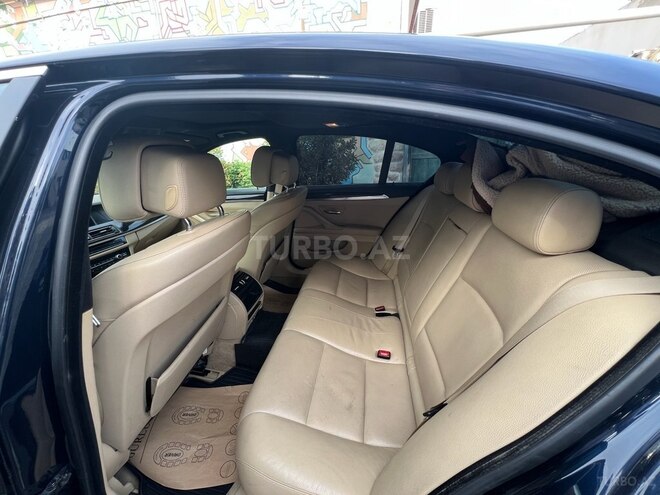 BMW 528 2010, 271,000 km - 3.0 l - Bakı