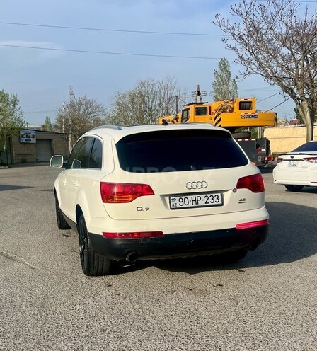 Audi Q7 2006, 266,600 km - 4.2 л - Bakı