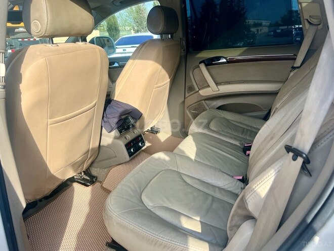 Audi Q7 2006, 266,600 km - 4.2 л - Bakı