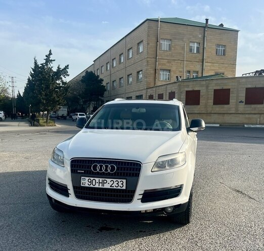Audi Q7 2006, 266,600 km - 4.2 л - Bakı