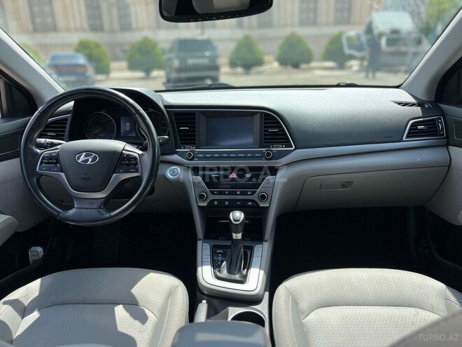 Hyundai Elantra 2017, 203,000 km - 2.0 l - Bakı