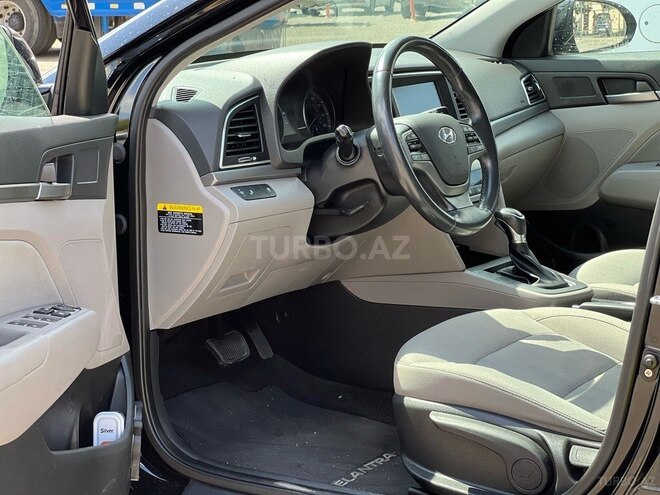 Hyundai Elantra 2017, 203,000 km - 2.0 l - Bakı