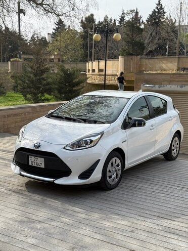 Toyota Aqua 2019, 33,000 km - 1.5 л - Bakı