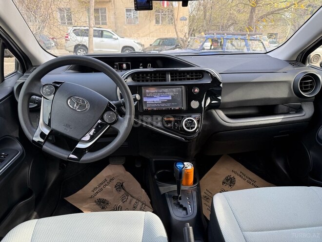 Toyota Aqua 2019, 33,000 km - 1.5 л - Bakı