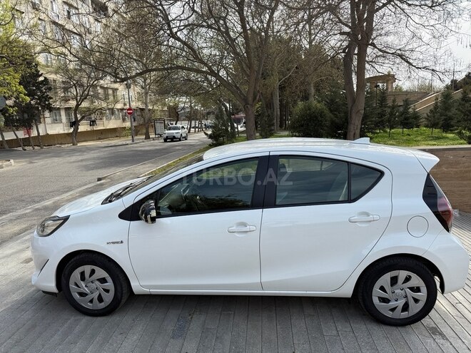 Toyota Aqua 2019, 33,000 km - 1.5 л - Bakı