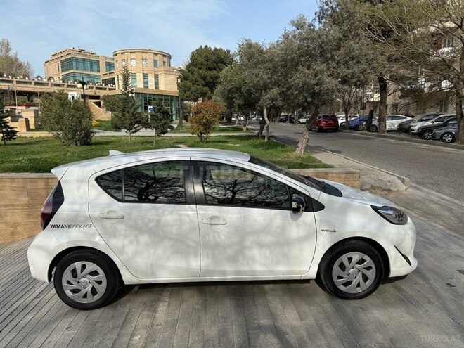 Toyota Aqua 2019, 33,000 km - 1.5 л - Bakı