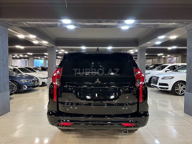 Mitsubishi  2021, 16,000 km - 3.0 l - Bakı