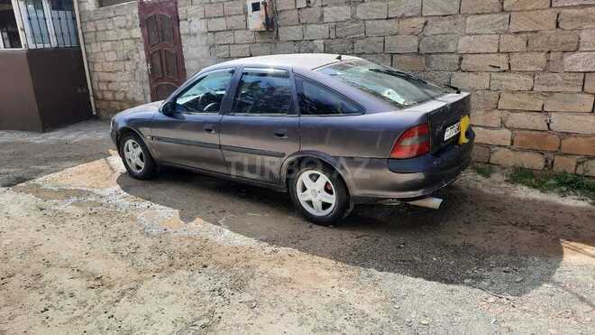 Opel Vectra 1996, 450,000 km - 2.0 l - Bakı
