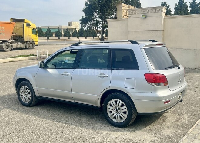 Mitsubishi Airtrek 2002, 340,000 km - 2.0 l - Xırdalan