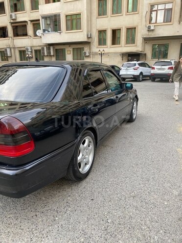 Mercedes C 240 1998, 246,000 km - 2.4 l - Bakı