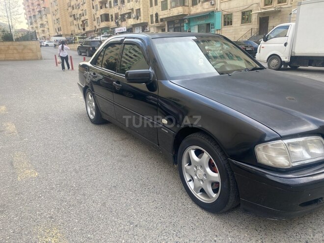Mercedes C 240 1998, 246,000 km - 2.4 l - Bakı