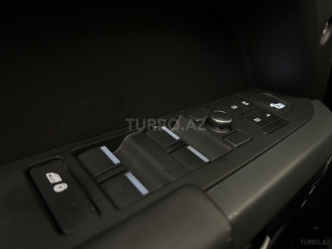 Land Rover Defender 2020, 57,000 km - 3.0 л - Bakı