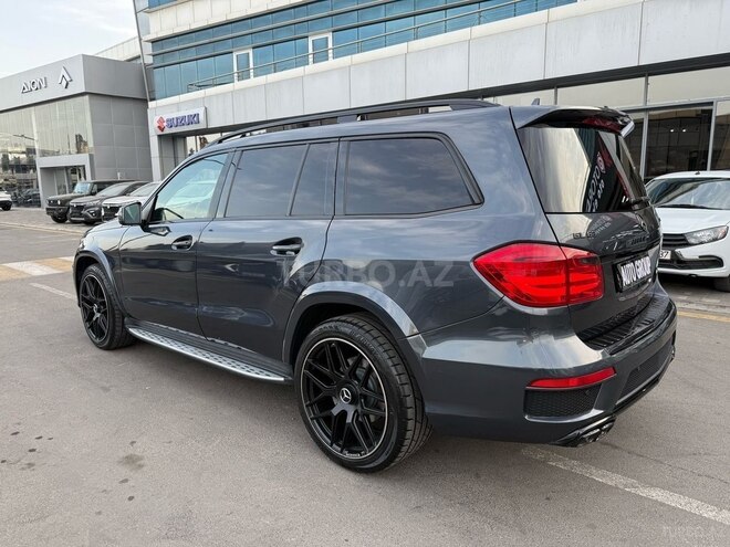 Mercedes GL 450 4MATIC-8