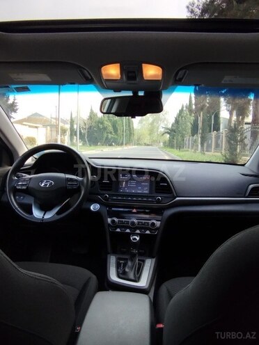 Hyundai Elantra 2019, 52,000 km - 2.0 l - Mingəçevir