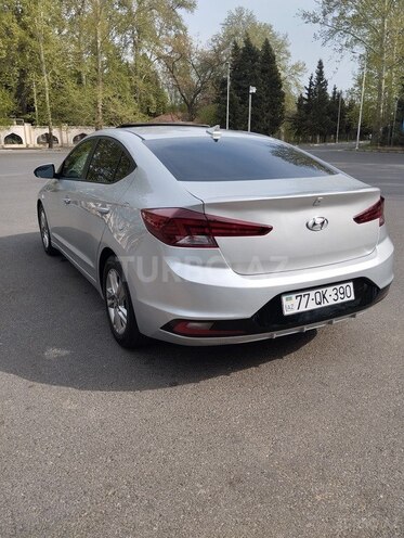 Hyundai Elantra 2019, 52,000 km - 2.0 l - Mingəçevir