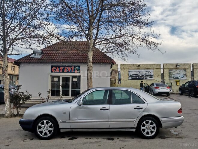 Mercedes E 300 d 1998, 482,500 km - 3.0 л - Bakı