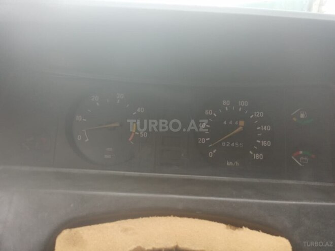 GAZ 33021 1998, 300,000 km - 2.4 l - Şamaxı