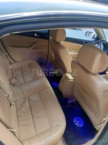 Volkswagen Passat 2002, 319,000 km - 1.8 l - Bakı