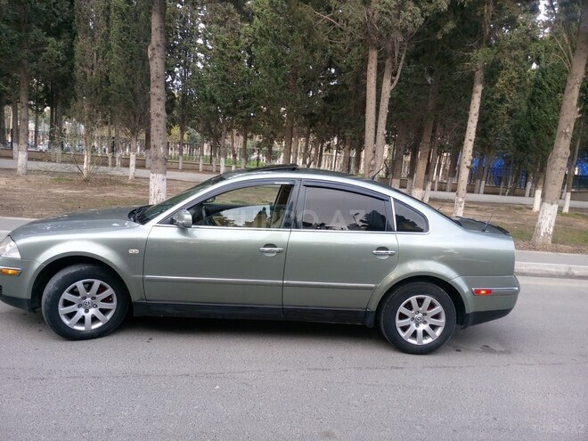 Volkswagen Passat 2002, 319,000 km - 1.8 l - Bakı
