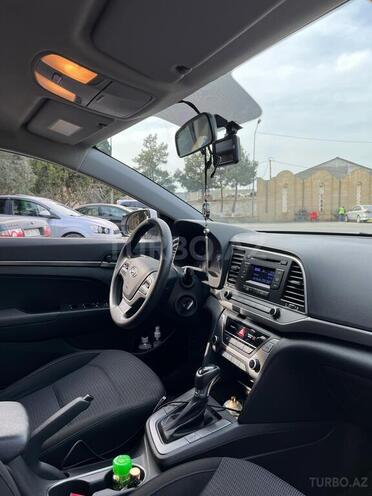 Hyundai Avante 2015, 193,000 km - 1.6 l - Bakı