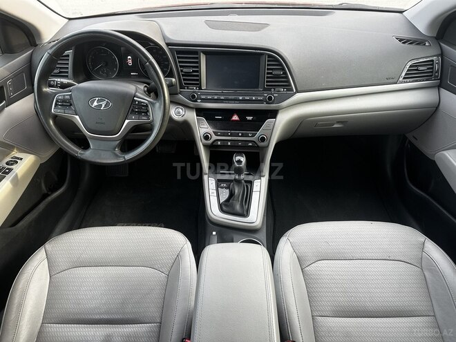 Hyundai Elantra 2016, 98,700 km - 2.0 л - Bakı
