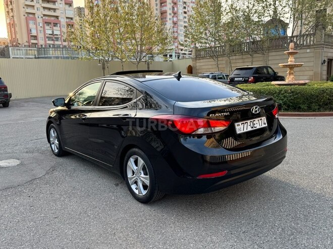 Hyundai Elantra 2015, 111,750 km - 1.8 l - Bakı