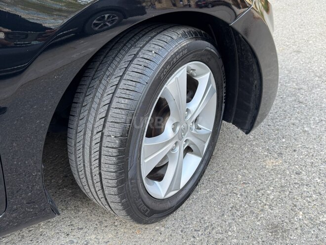 Hyundai Elantra 2015, 111,750 km - 1.8 l - Bakı