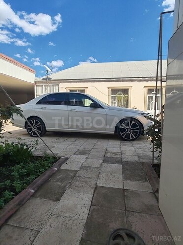Mercedes E 220 d 2015, 120,000 km - 2.2 l - Bakı