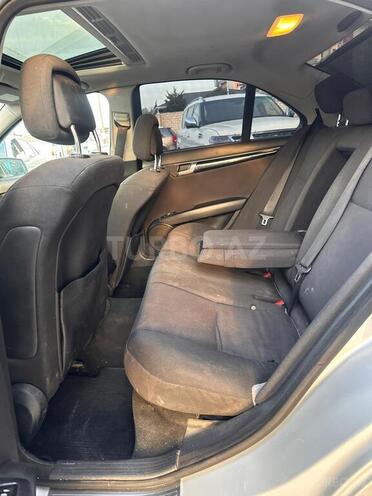 Mercedes C 250-10