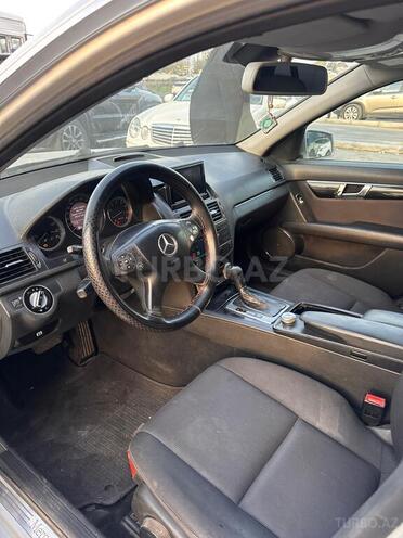 Mercedes C 250-8
