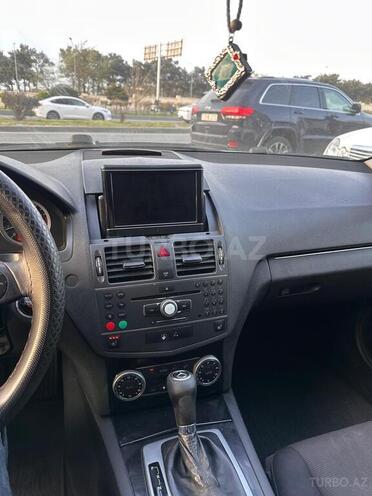 Mercedes C 250-13