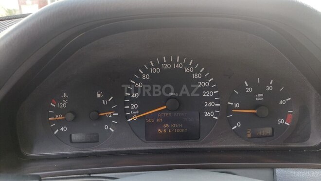 Mercedes E 220 d 2000, 525,050 km - 2.2 л - Füzuli