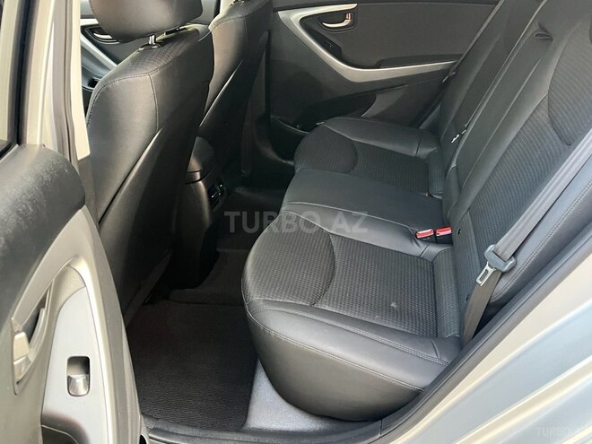 Hyundai Avante 2015, 183,000 km - 1.6 л - Bakı