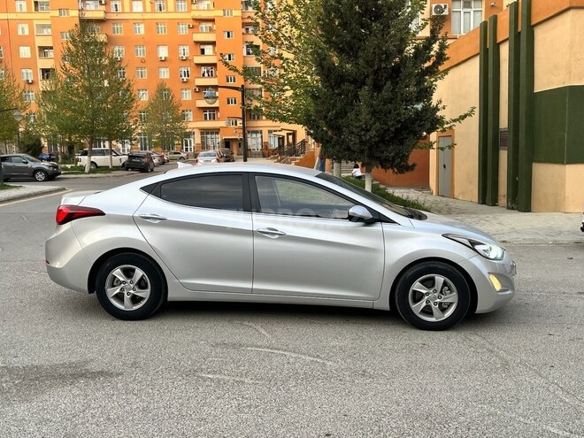 Hyundai Avante 2015, 183,000 km - 1.6 л - Bakı